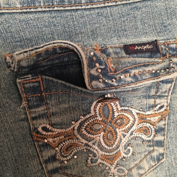Angel Jeans with Cool Pockets - Picture 3 of 5